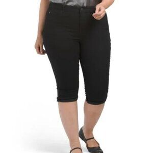 NWT D.Jeans Black Denim Rolled Capris, Size 22W, Made From Recycled Mate…